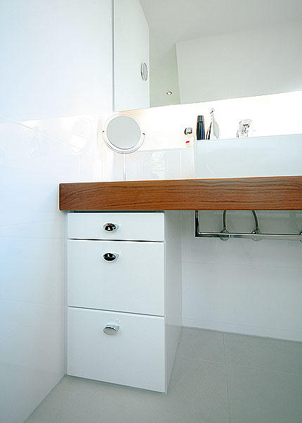Badezimmermöbel von der Tischlerei Sturz, Reinbek – Beispiel 11